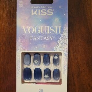 KISS Vogueish Fantasy Blue Press-On Nails